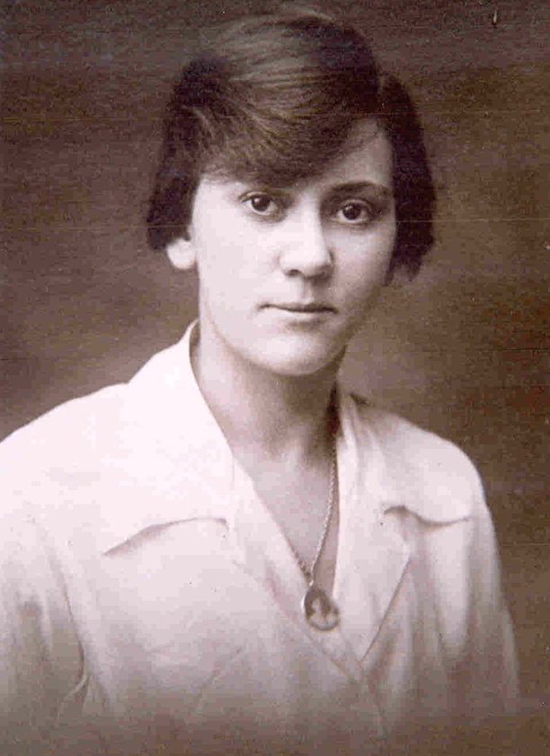 Carver, Nellie