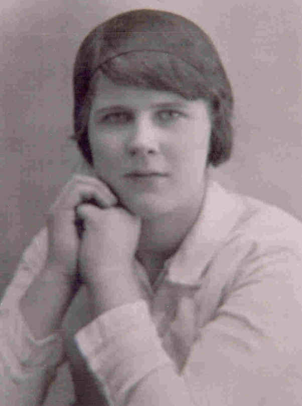 Courtney, Kathleen