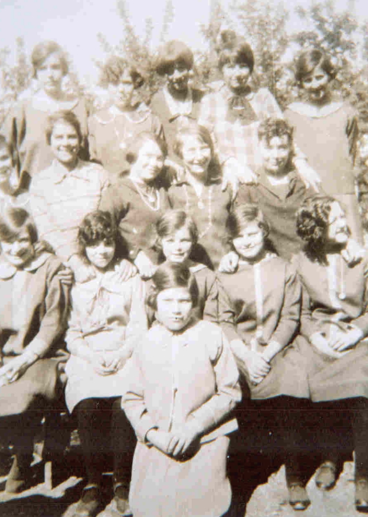 Yates, Winnie